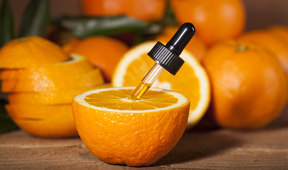 Vitamin C For Skin: Benefits, How to Use, Best Serums - Major Mag