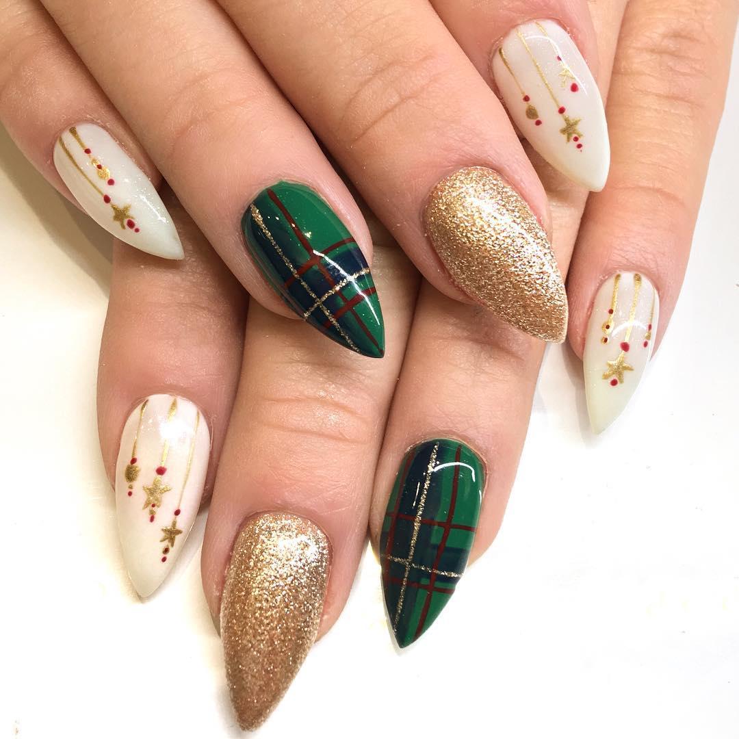 1 Christmas Nail Art Ideas Major Mag